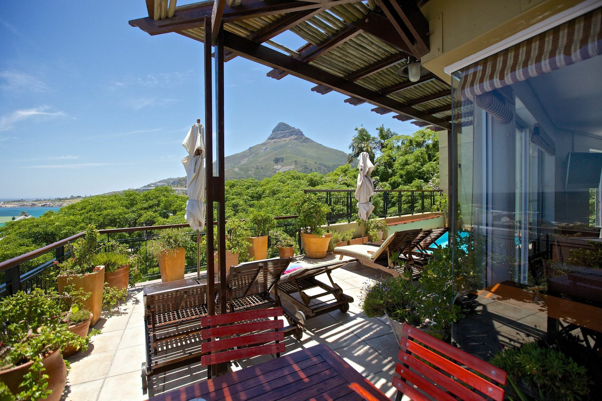 Primi Royal Hotel Cape Town Exterior photo